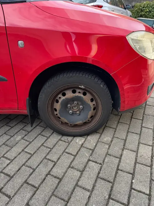 Skoda Roomster 2009 photo 3