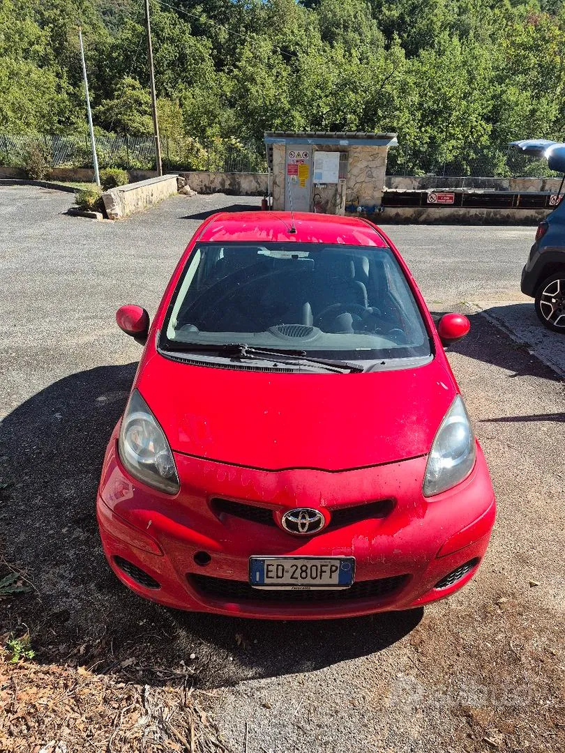 Toyota Aygo 2010 photo 2