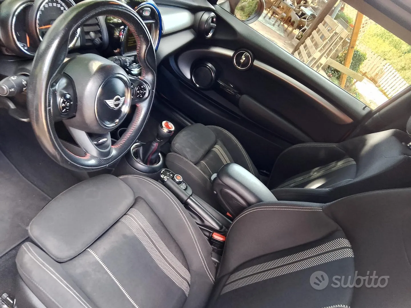 Mini 1.5 Cooper D 2014 photo 5