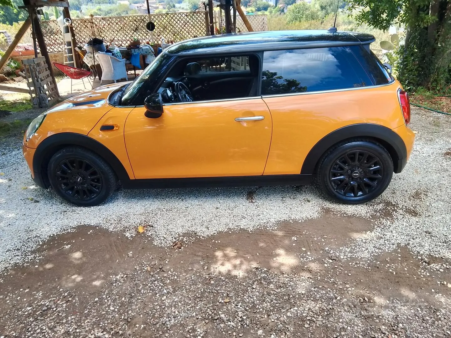 Mini 1.5 Cooper D 2014 photo 4