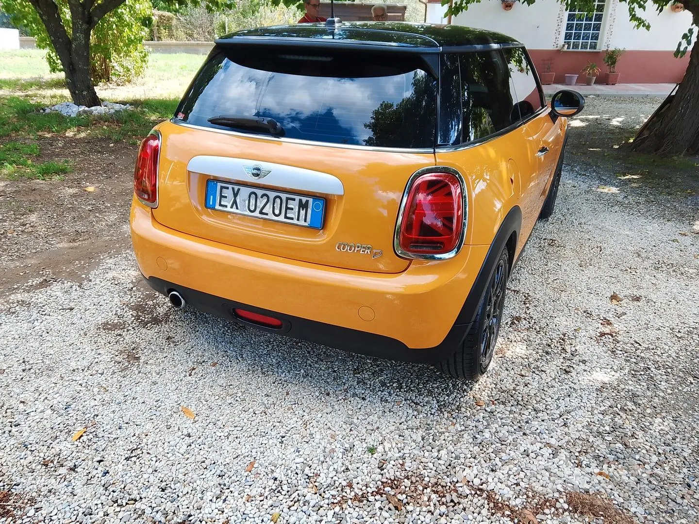 Mini 1.5 Cooper D 2014 photo 3