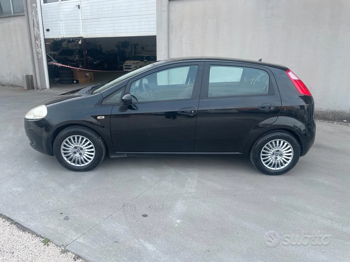 Fiat Punto 2007 photo 5