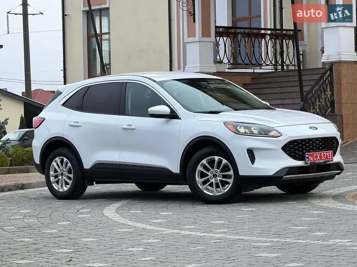 Ford Escape 2020 photo 4