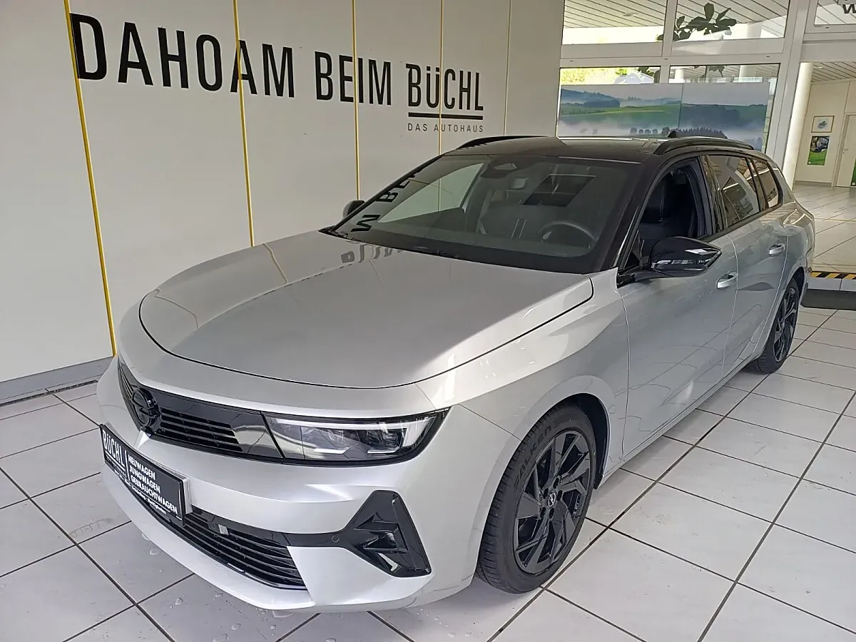 Opel Astra 2024 photo 3