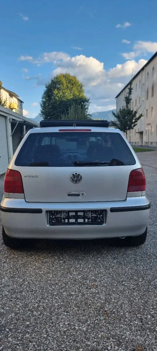 Volkswagen Polo 2000 photo 2