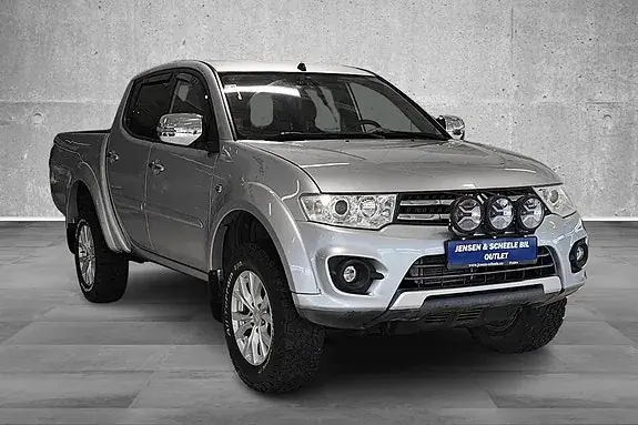 Mitsubishi L200