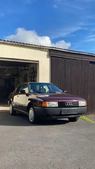 Audi 80