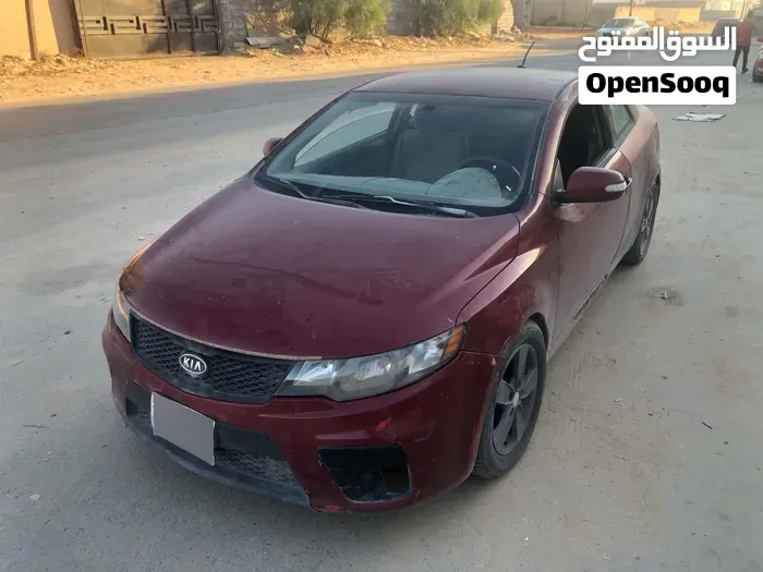 Kia Forte 2010 photo 2