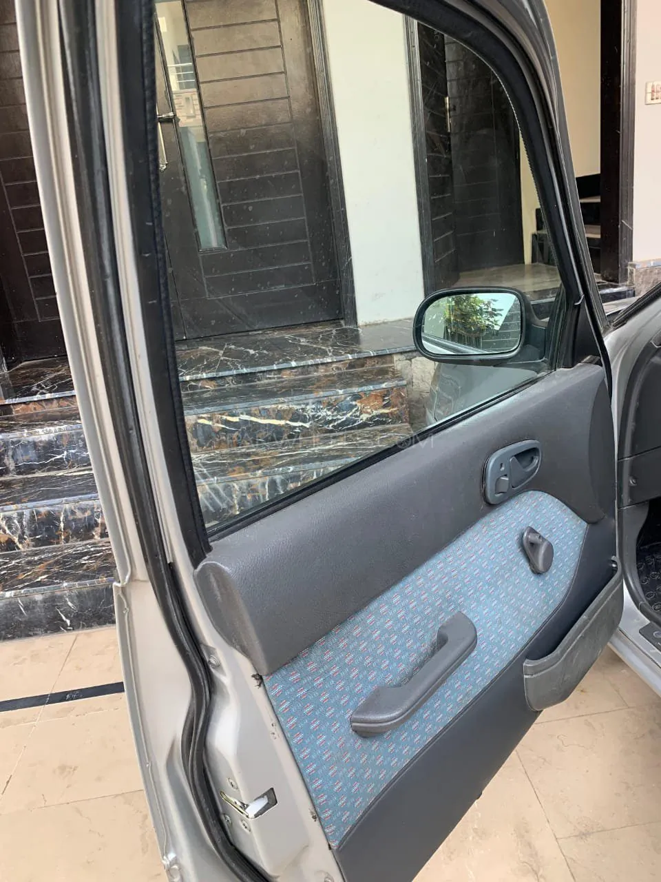 Suzuki Cultus