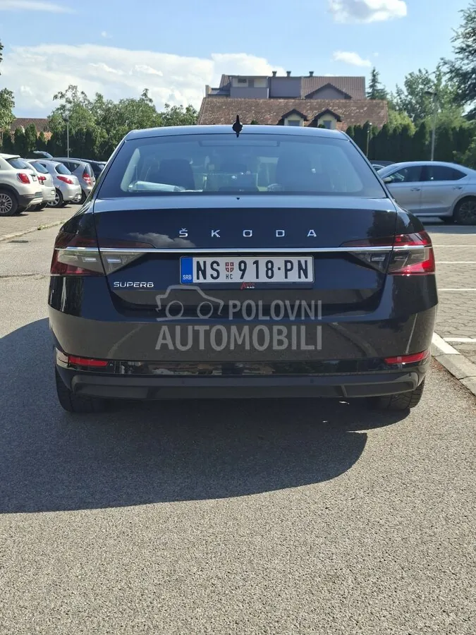 Skoda Superb 2022 photo 5