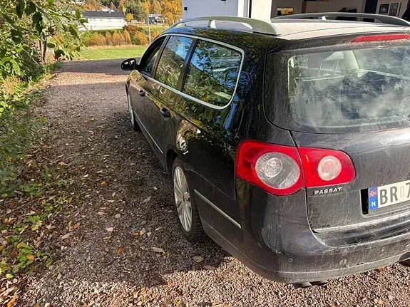 Volkswagen Passat 2009 photo 4