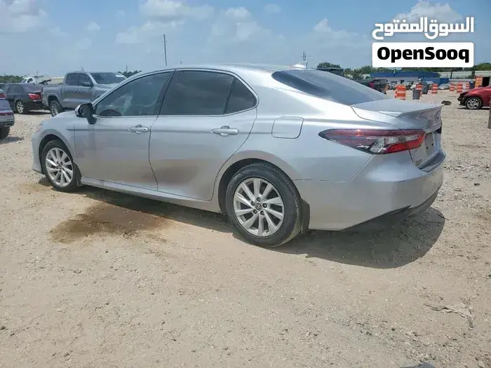 Toyota Camry 2022 photo 2