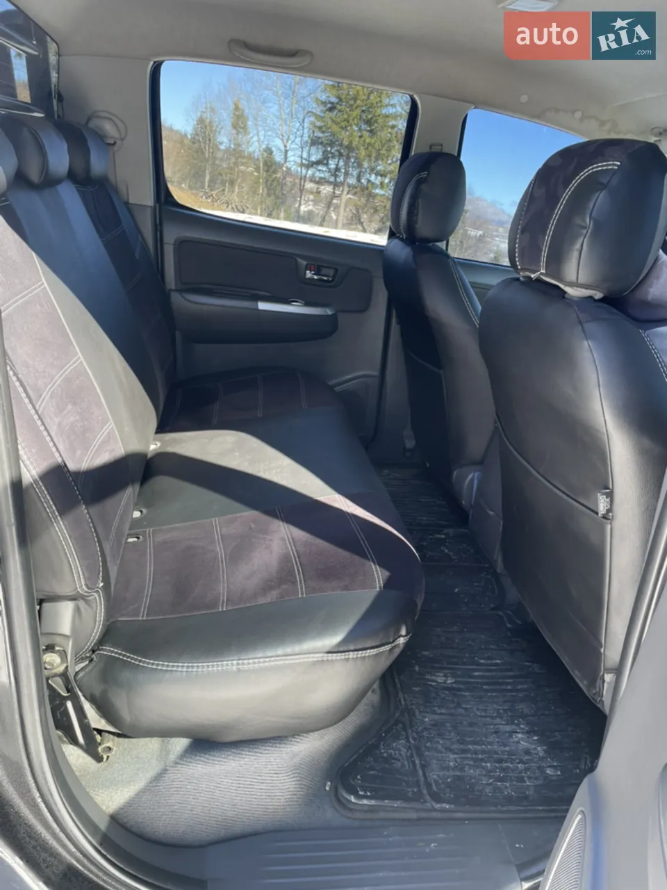 Toyota Hilux 2013 photo 3