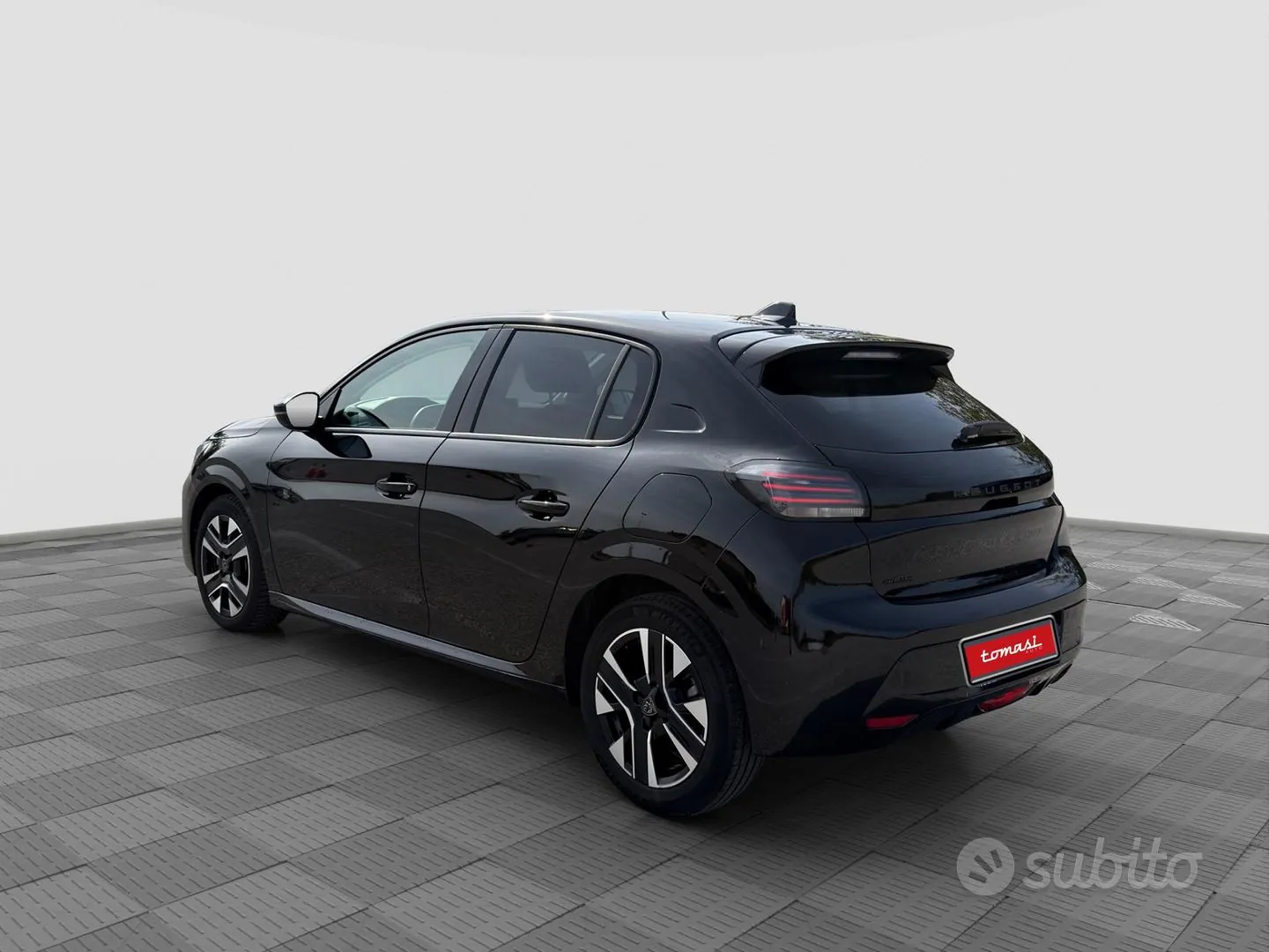 Peugeot 208 2024 photo 3