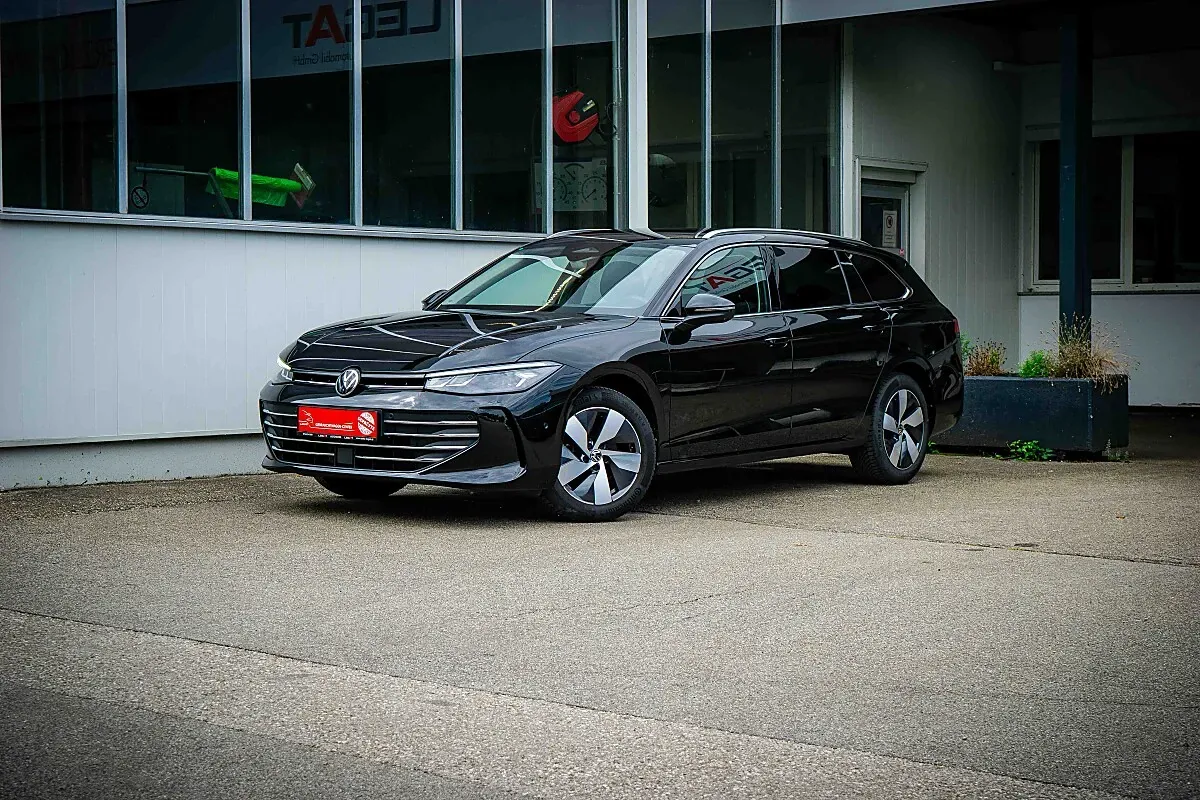 Volkswagen Passat 2025 photo 3