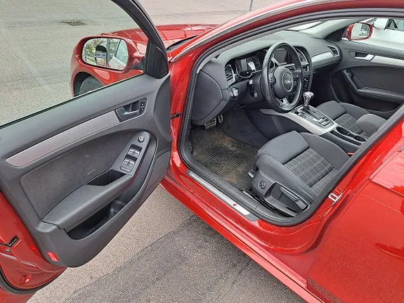 Audi A4 2015 photo 5