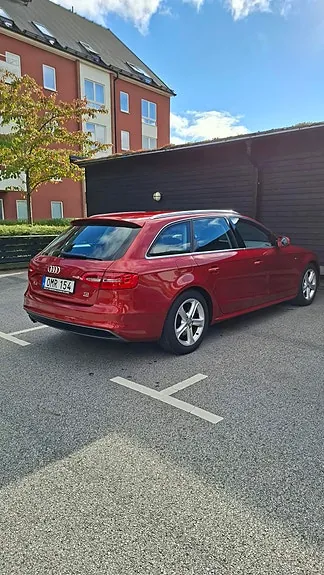 Audi A4 2015 photo 3