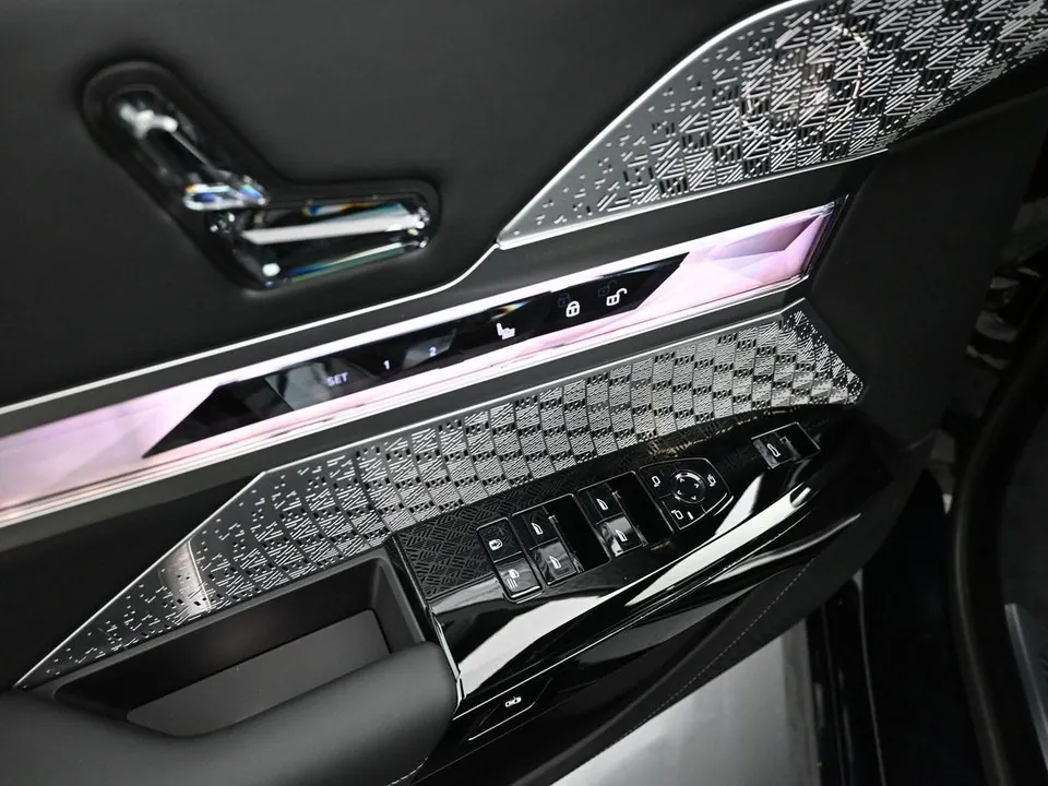 BMW 7 Series 2026 photo 4