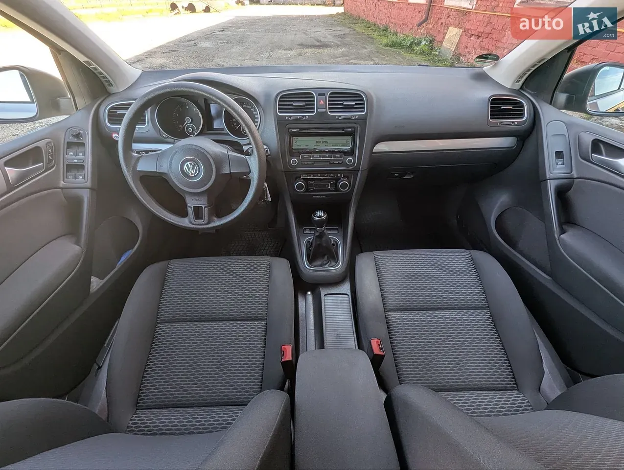 Volkswagen Golf 2009 photo 3