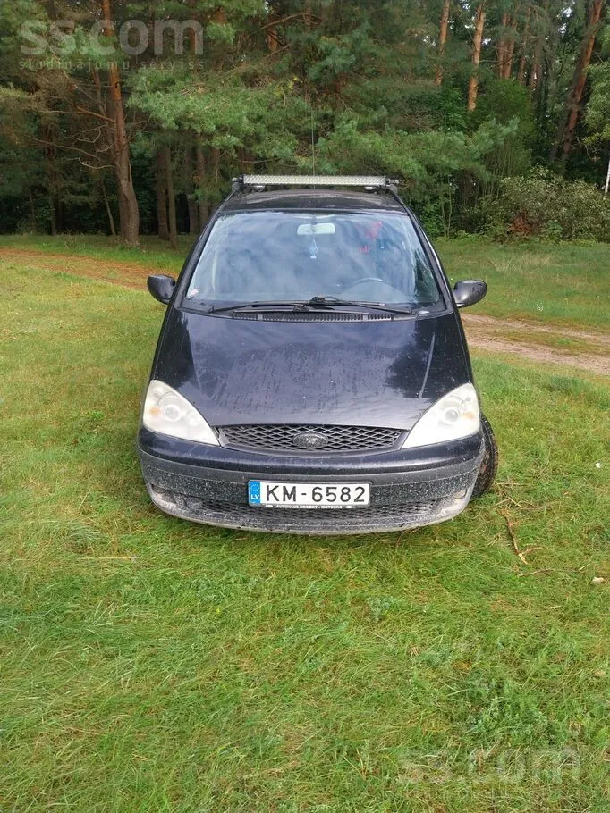 Ford Galaxy 2002 photo 5