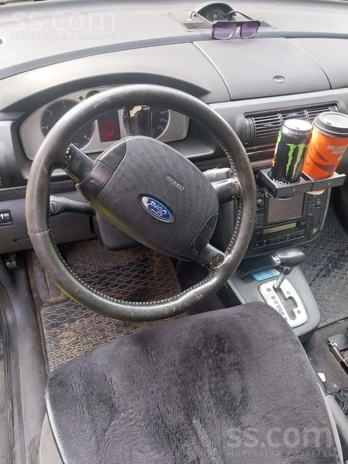Ford Galaxy 2002 photo 3
