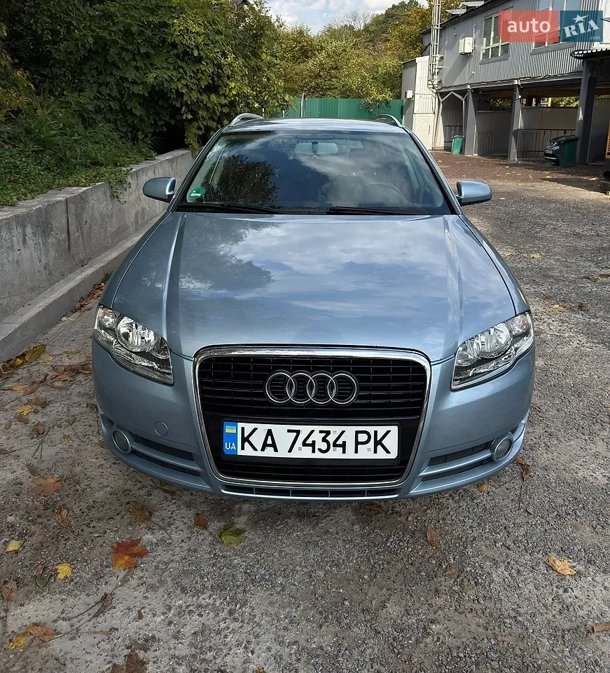 Audi A4 2008 photo 2