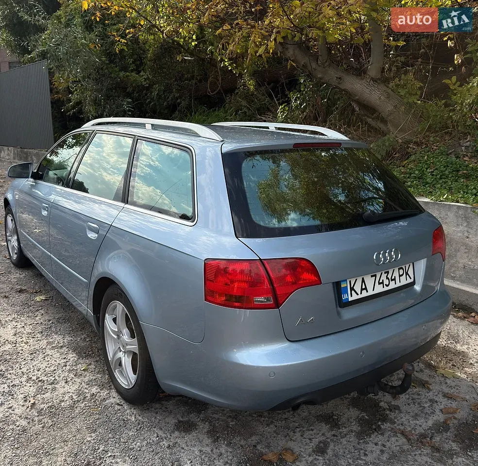 Audi A4 2008 photo 4