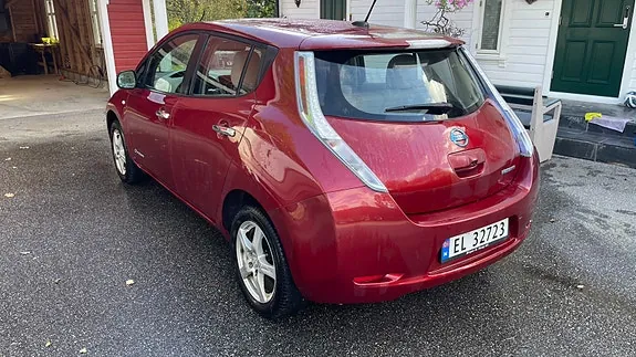 Nissan Leaf 2012 photo 5