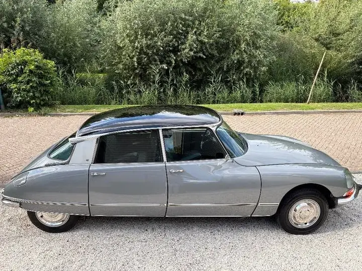 Citroen Ds 21 Pallas