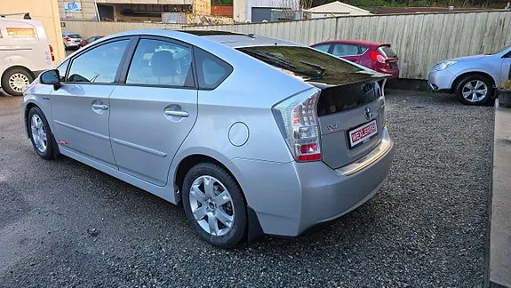 Toyota Prius 2011 photo 5
