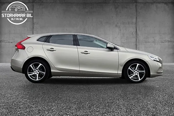 Volvo V40 2017 photo 5