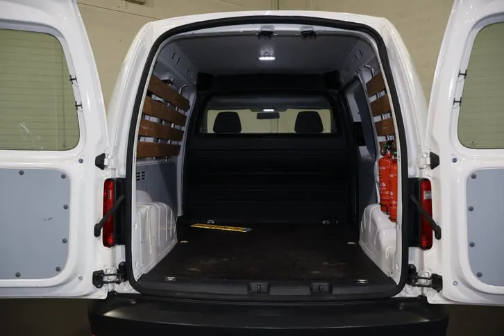 Volkswagen Caddy 2019 photo 3
