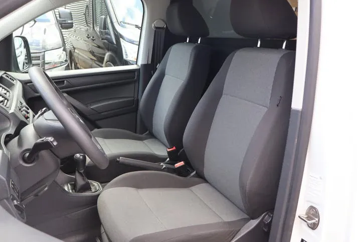 Volkswagen Caddy 2019 photo 2