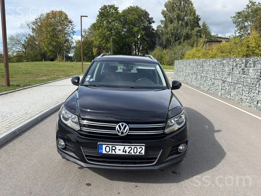 Volkswagen Tiguan 2011 photo 2