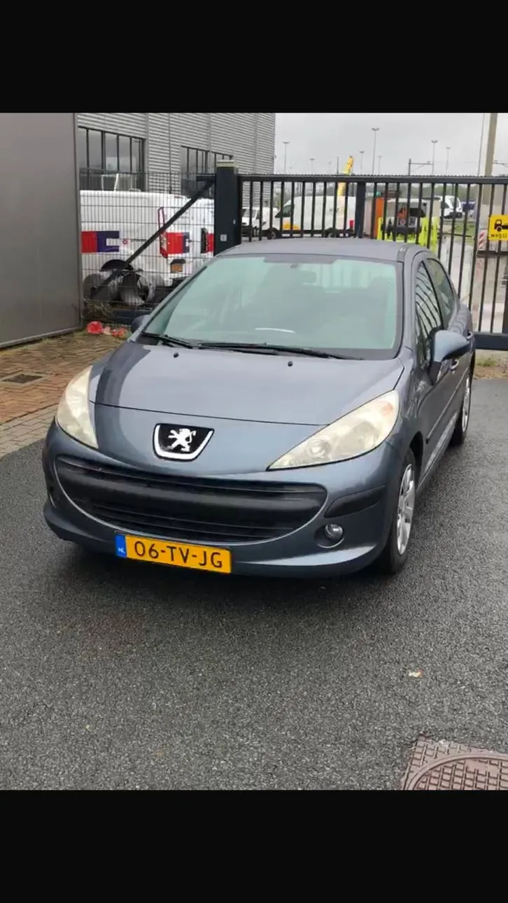 Peugeot 207