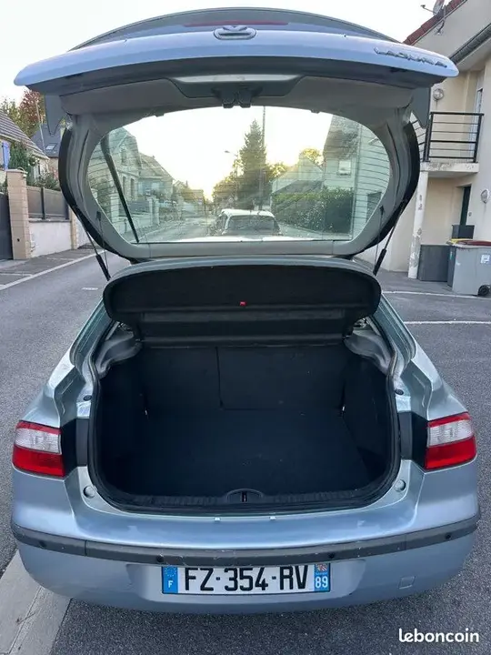Renault Laguna 2004 photo 5