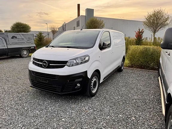 Opel Vivaro 2022 photo 2