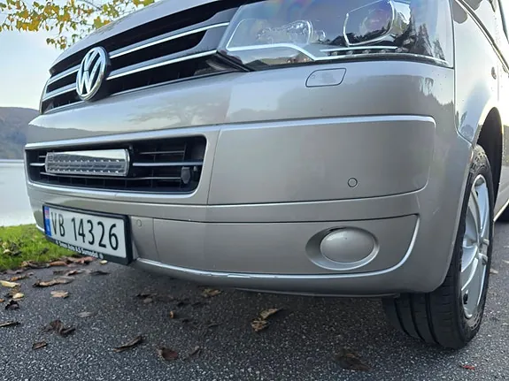Volkswagen Caravelle 2012 photo 5