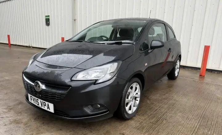 Vauxhall Corsa 2015 photo 2