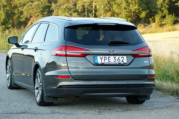 Ford Mondeo 2019 photo 4