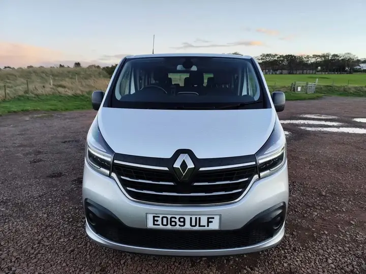 Renault Trafic 2019 photo 2