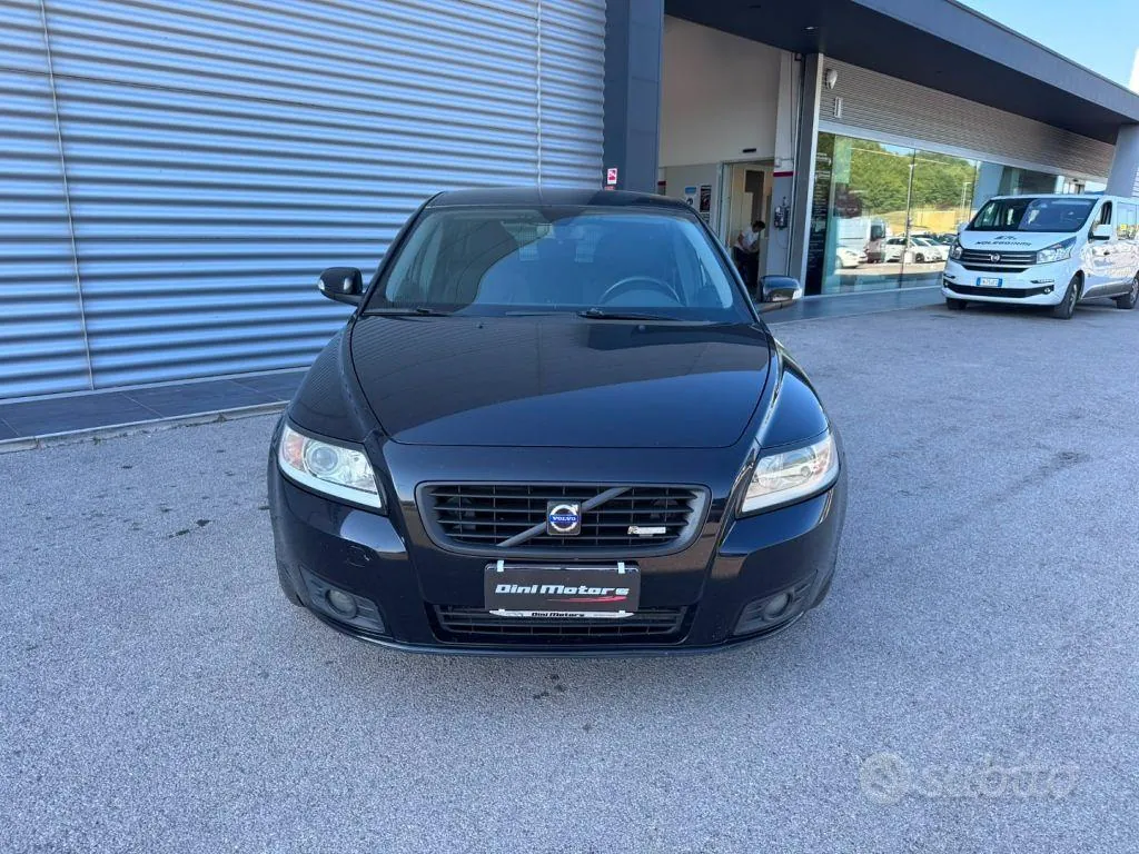 Volvo V50 2008 photo 2