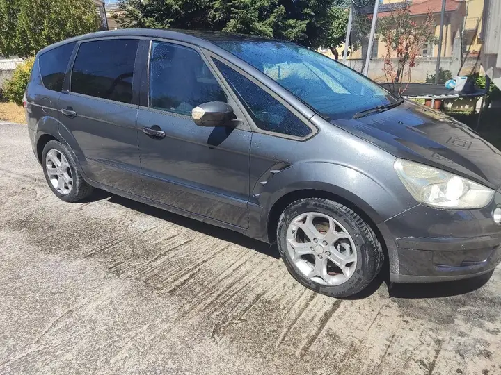 Ford S-Max 2008 photo 3