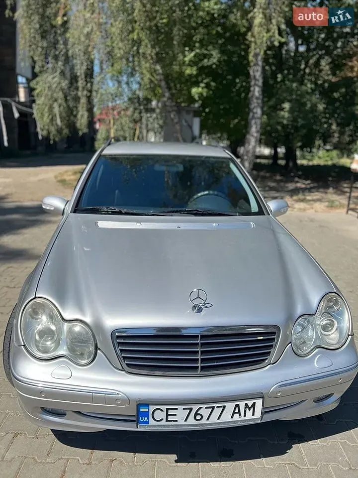 Mercedes-Benz C-Class 2003 photo 4