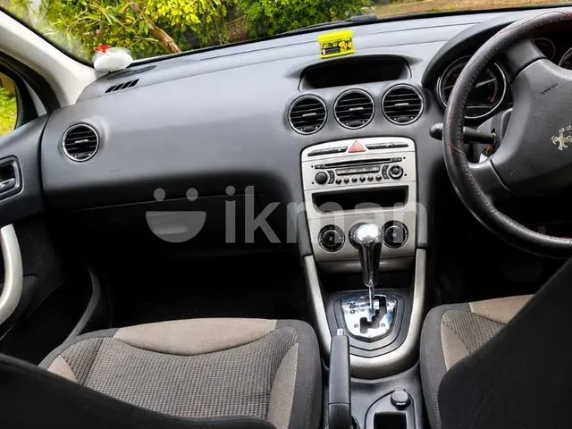 Peugeot 308 2013 photo 5