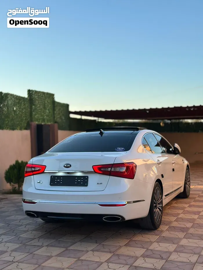 Kia Cadenza 2015 photo 2