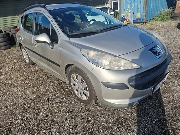 Peugeot 207 2008 photo 2