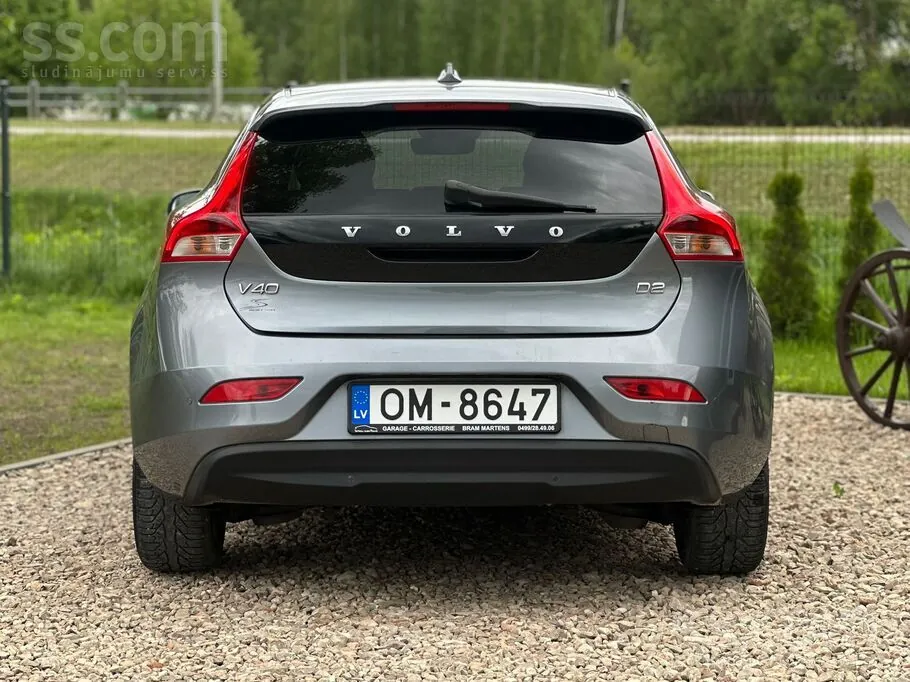 Volvo V40 2014 photo 5
