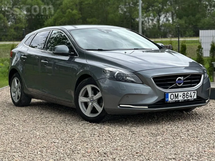 Volvo V40 2014 photo 3