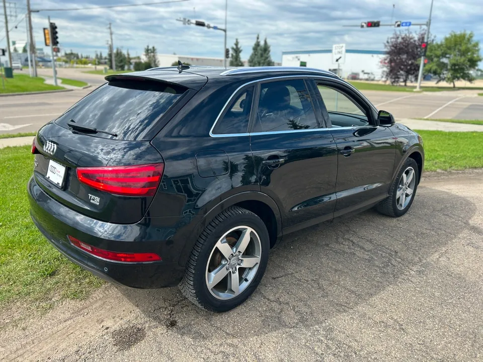Audi Q3 2015 photo 5